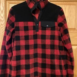 Like new Eddie Bauer pullover. Women size: xs